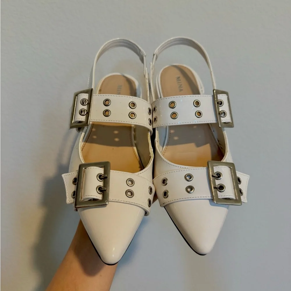 Elegant White Slingback Heels - Picture 4 of 5